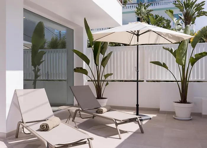 Bossa Bay Suites With Private Pool - Mc Apartments Ibiza