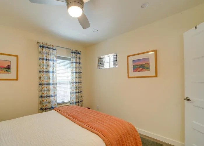 Pet-Friendly Old Town Cottonwood Cottage!