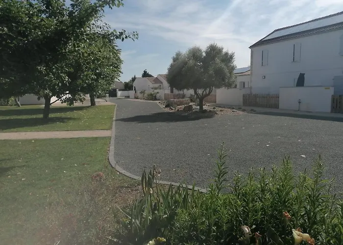 L'Amiral Maison Avec Piscine/Parking/Wifi/Plages 5Kms