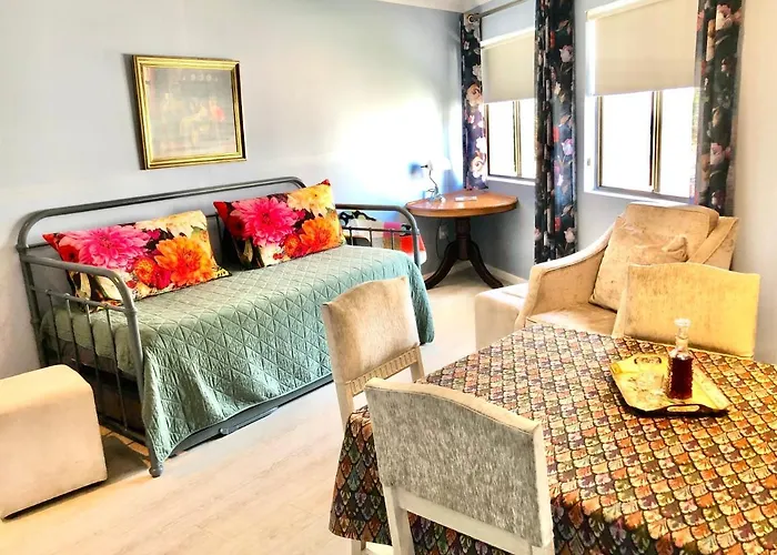 The Ark Guesthouse At Marina Martinique