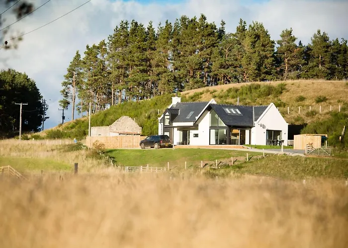 Tomdhu Lodge - Seasgair Lodges