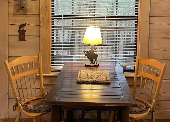 Perfect Loose Moose - Dog And Motorcycle Friendly Home