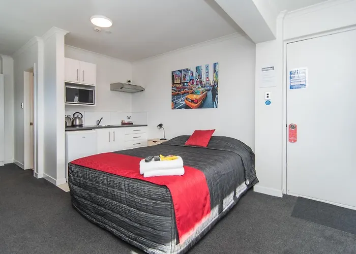 The Hibernian Studio Apartments - 4 Latter Street