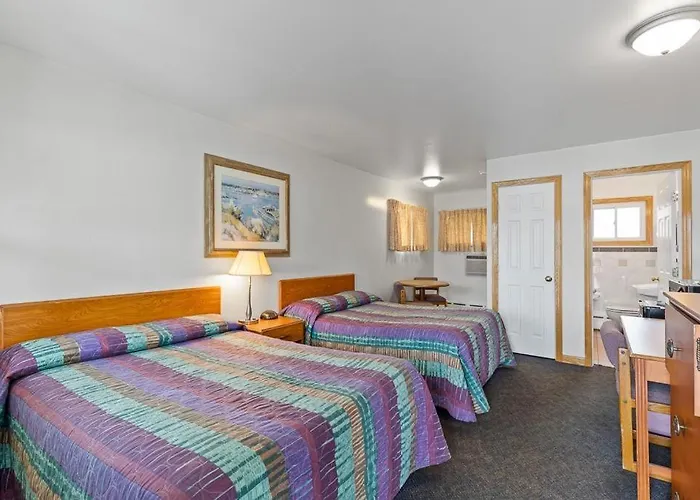 Riviera Motel