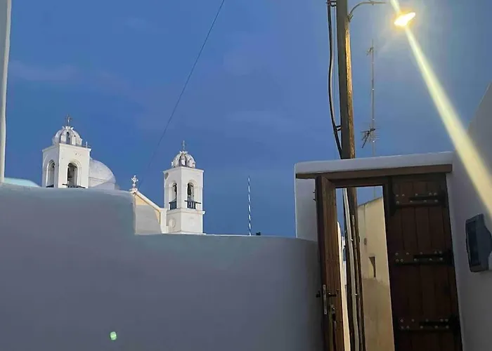 Villa Patitiri Cave House With Private Pool In Megalochori Santorini