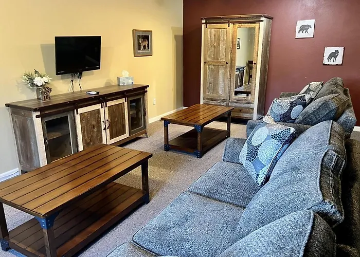 5 Star Denali Park Spacious Family Home