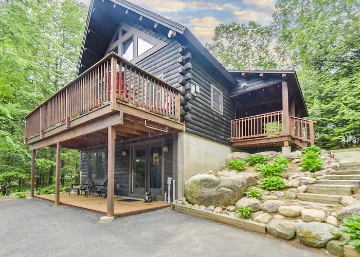 All-Season Log Cabin Escape! 11 Mi To Cranmore Mtn