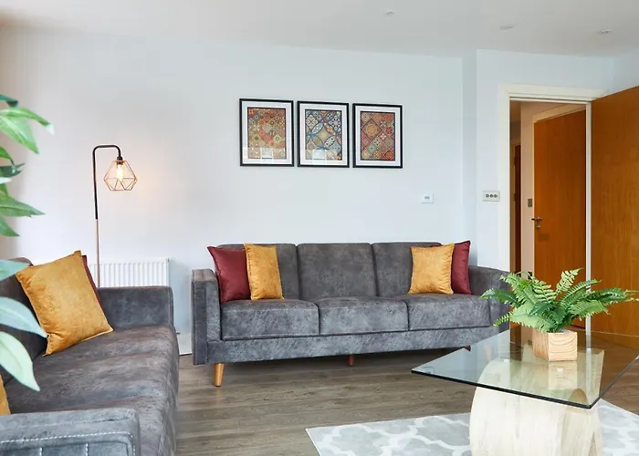 Elegant Plus Luxury Apartments