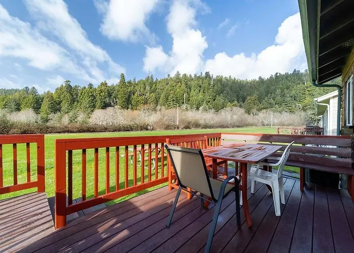 Elk Meadow Cabins 9A Prairie Creek Suite