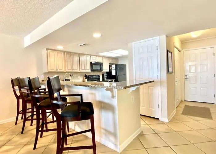 Wind Drift 102S: Beachfront Condo with Pools and Tennis