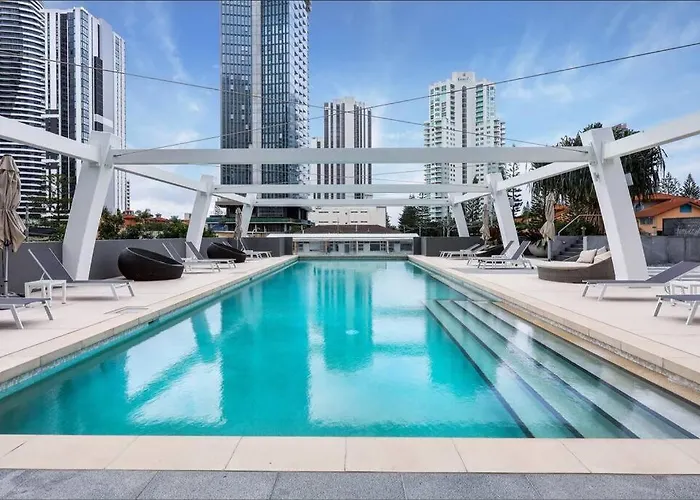 Broadbeach Business Or Leisure