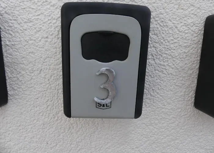 Flat 3, Willow Court