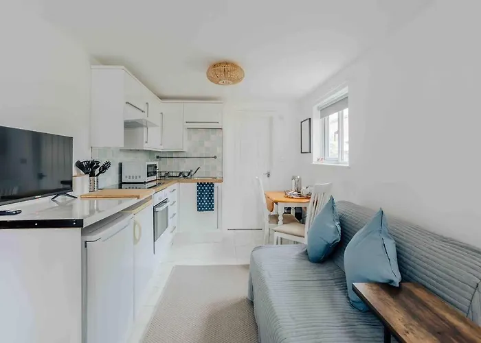 Lovely Cosy Annex By The Sea