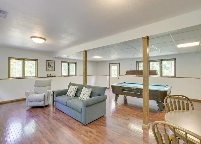 Secluded Wautoma Home W/ Fire Pit!