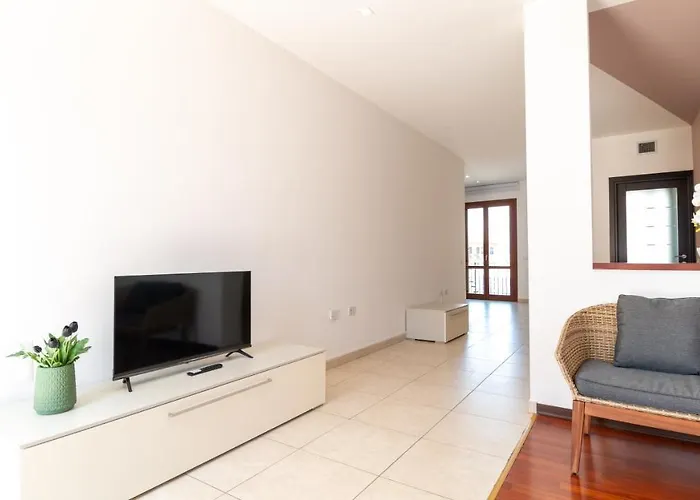 Xenia Boutique House Tirso