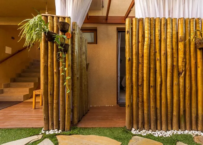 Casa d'Aroeira Residencial Boutique - Centro de Juqueí - 2 quadras do mar - Serviço de Praia - Roupa de Cama 600 fios algodão Egípcio - Toalhas Banho e Praia - Tudo Novo - Estacionamento Interno - Cozinha - Consulte unidades com Ofurô Hidro e Cromote
