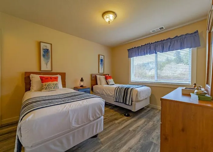 Elk Meadow Cabins 17A Gold Rush Suite