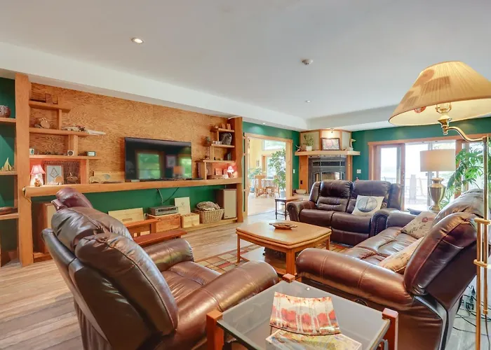 'Locke'S Glen' - Lakefront Geneva Getaway W/ Dock!