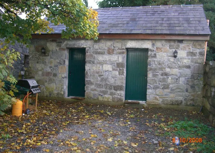 Traditional Stone Cottage 300 Years+
