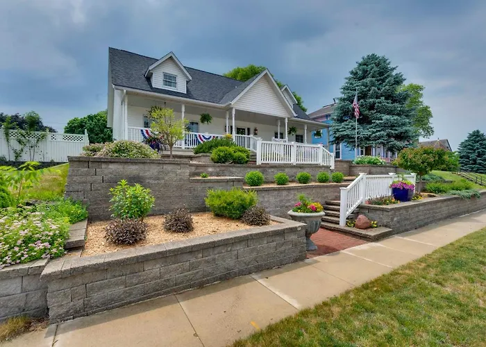 Game Room + Patio + Entertainment Area