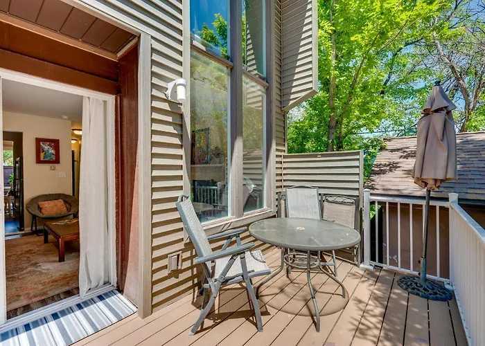 Beautiful Boulder Townhome: Walk To Cu & Pearl St!