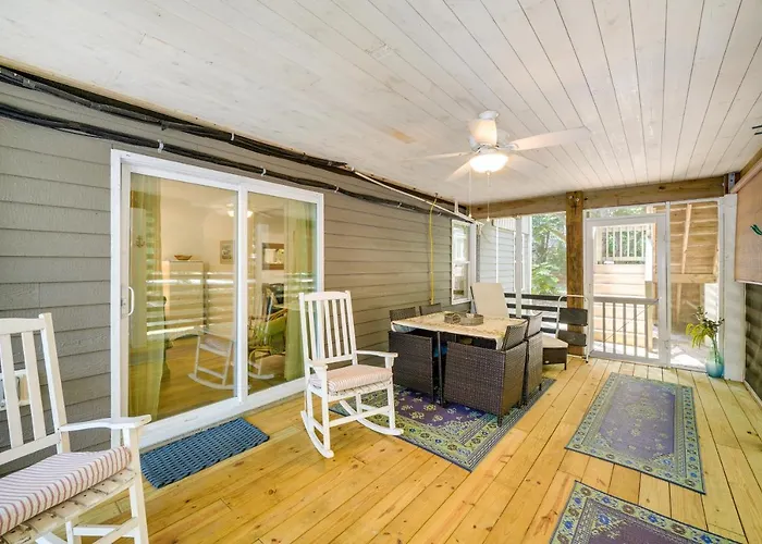 Kitty Hawk Vacation Rental W/ Pool