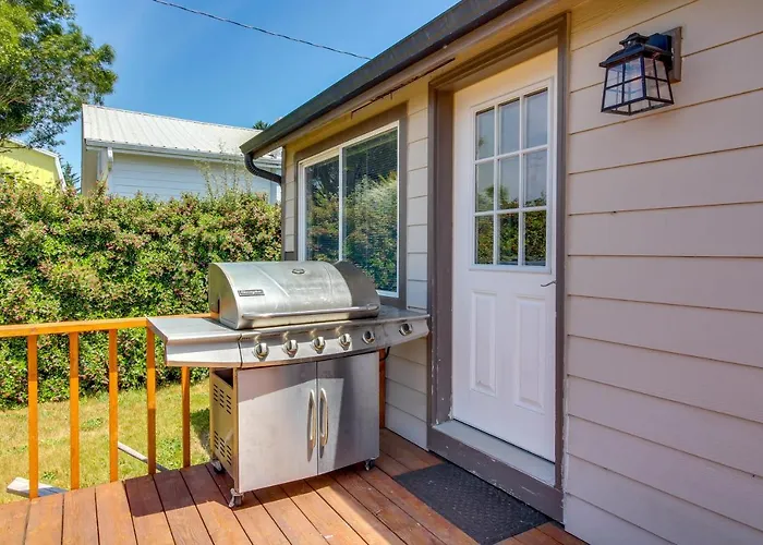 Winchester Bay Vacation Rental Near Dunes & Atv!
