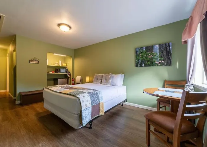 Elk Meadow Cabins 9B Prairie Creek - Single Room