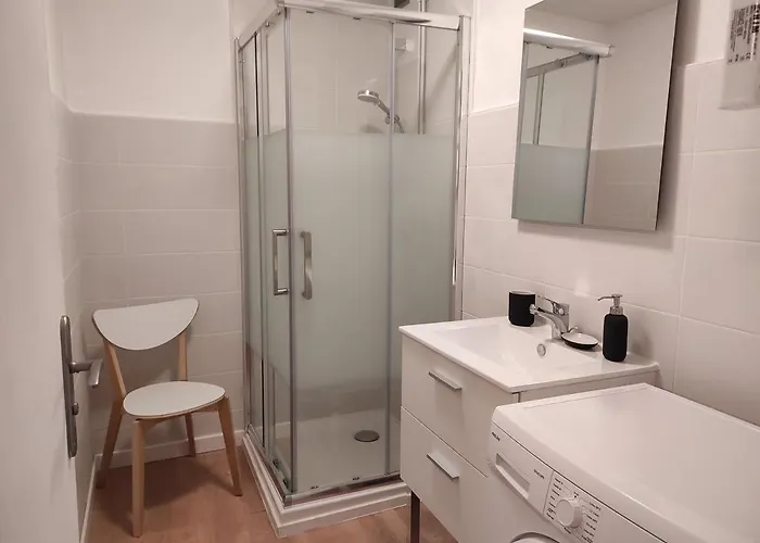 Appartement Charmant Renove 47M², 4 Pers, Proche Pistes Ski, Parking, Wifi