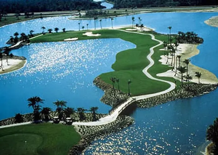 Golf Condo- Resort Pool- Lakeview- 10Mi To Beaches