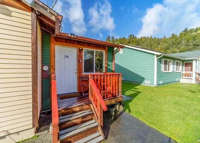 Elk Meadow Cabins 15B Lady Bird - Single Room
