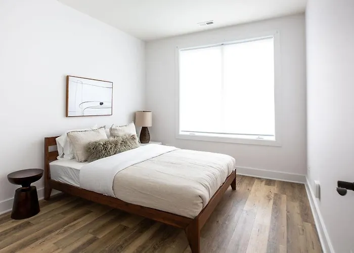 Piedmont Place Suite 401 Modern Apartment In Crozet Near King Family Vineyards