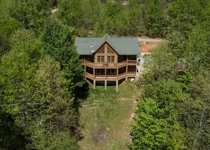 Quiet Haven Mountain Top Cabin - 3 Bedroom Cabin With Breathtaking Views