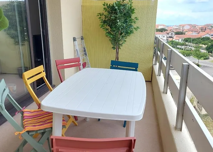 Grand Studio - Tout Confort - Plage A 6 Mn A Pieds - Wifi