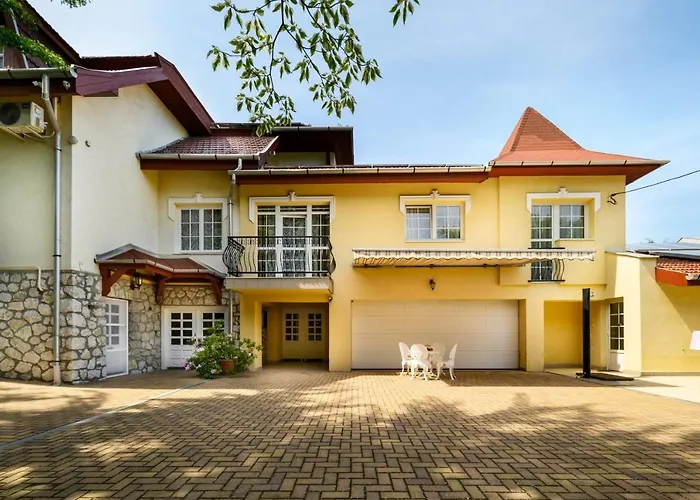 Rege - Wellness Resort House