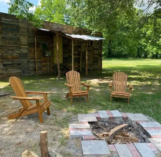 Cabin 2 - Steps From The River!