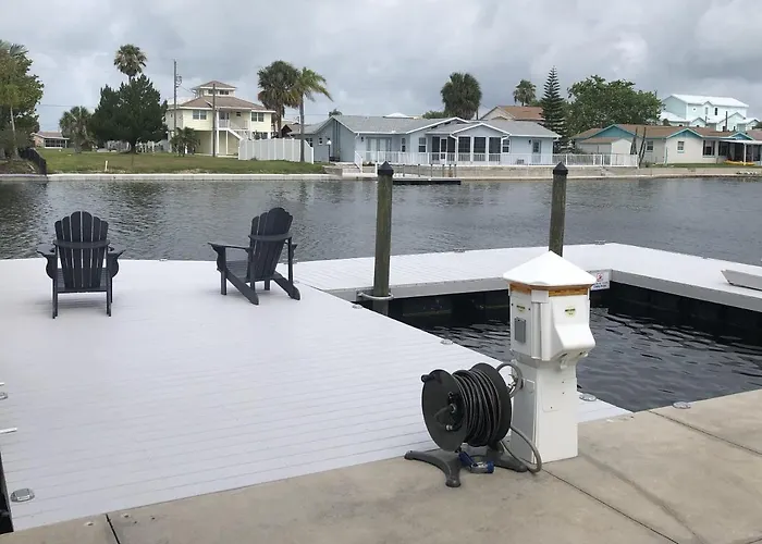Waterfront Hernando Beach House On Deep Water Canal W/Dock, Fishing, Kayak