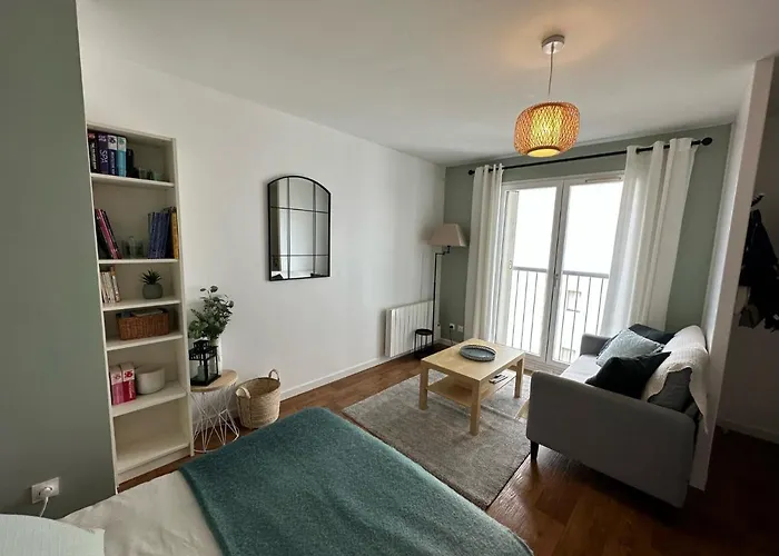 Le Studio D'Alery - Au Coeur De La Ville - 16Bis