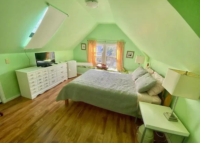 Cozy 1-Bedroom Loft With Falls View 4Mins To Falls