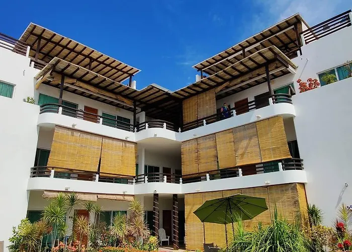 Apartment Tortugas - Rooms With Ac And Great Pool At 5 Min From Carrizalillo Beach And Benito Juarez Bulevard