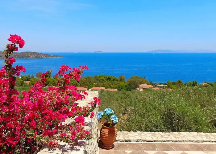 Luxury Villa With Pool Overlooking A Majestic View