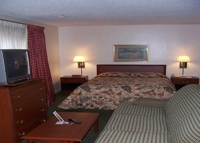 Huntsville Hotel & Suites