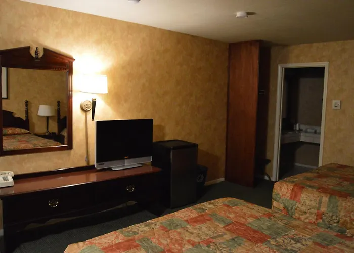 Cedar Lodge