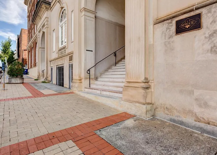 Entire Condo In Downtown Winston
