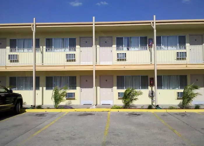 Astro Motel