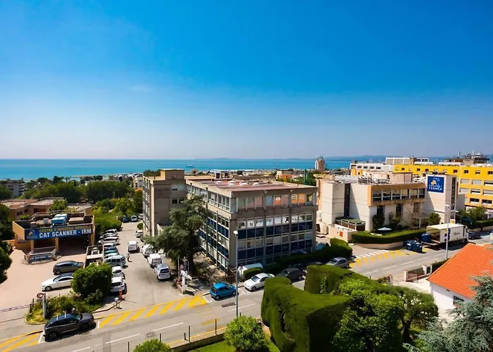 L43 Staywizus - Suite Maurice Sea View 6Pax -Terrace, Parking, Ac