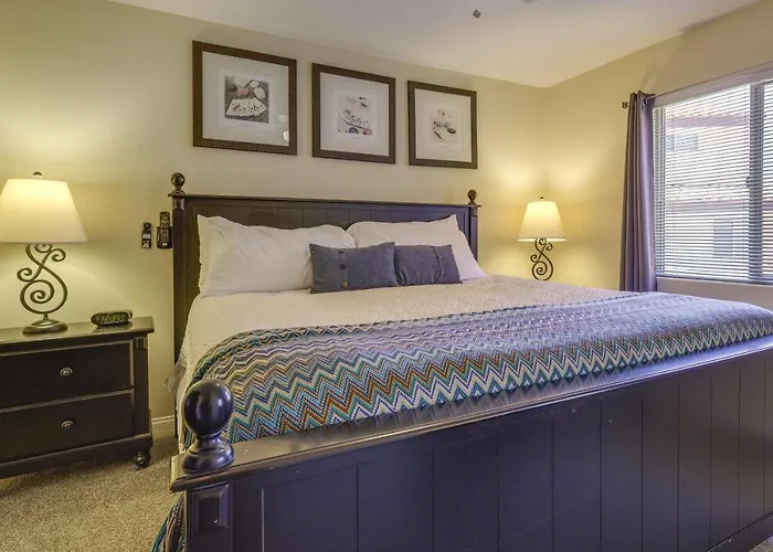 Mesquite Condo W/ Community Pool & Hot Tub!