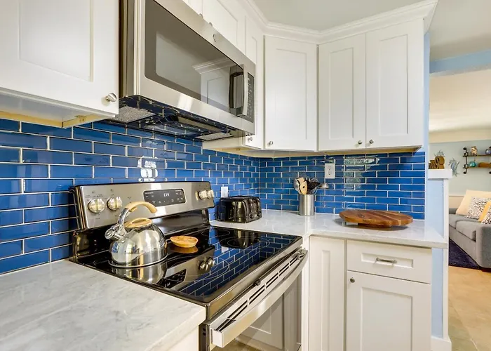 2 Mi To Bradenton Beach: Water-View Home W/ Bbq