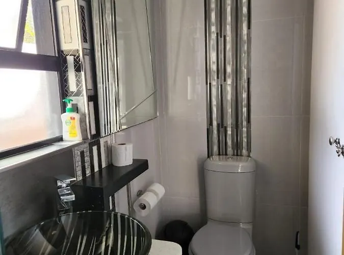 Umhlanga Rocks Guesthouse Flat