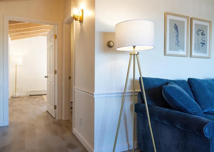 Top Floor Condo W/ Ocean Views Admirals Quarters